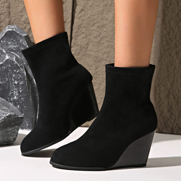 Fashion Thick-soled Wedges Boots Winter Suede Height-increasing Shoes Warm Solid Ankle Boot - Image 6