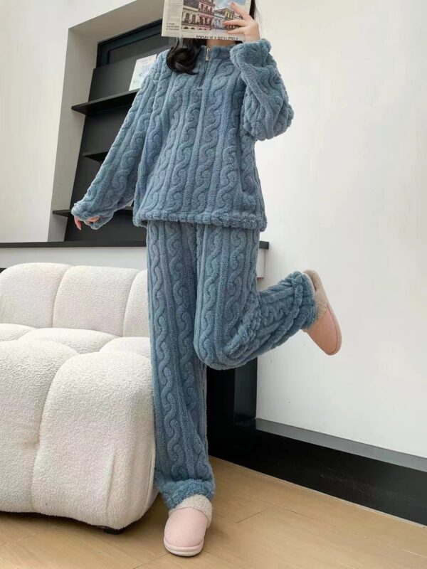 Autumn And Winter New Twist Zipper Couple Fleece-lined Thick Coral Fleece Pajamas Homewear Loungewear Sleepwear For Sleeping - Image 9