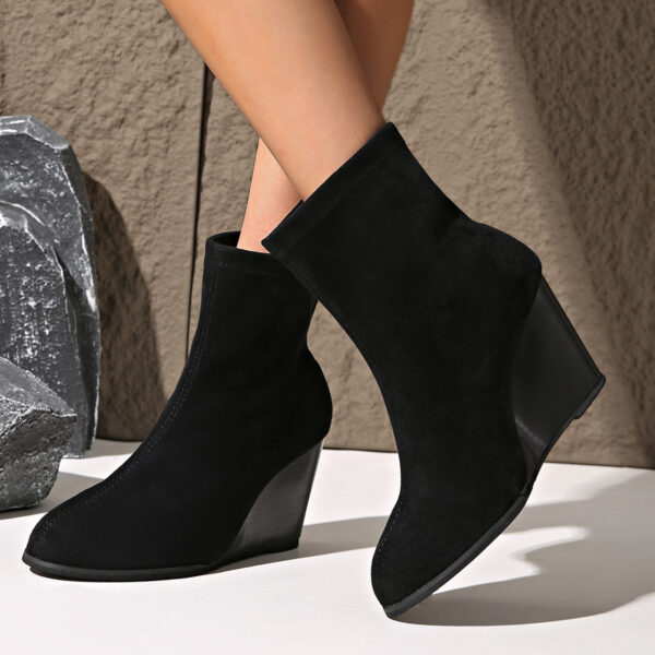 Fashion Thick-soled Wedges Boots Winter Suede Height-increasing Shoes Warm Solid Ankle Boot - Image 7