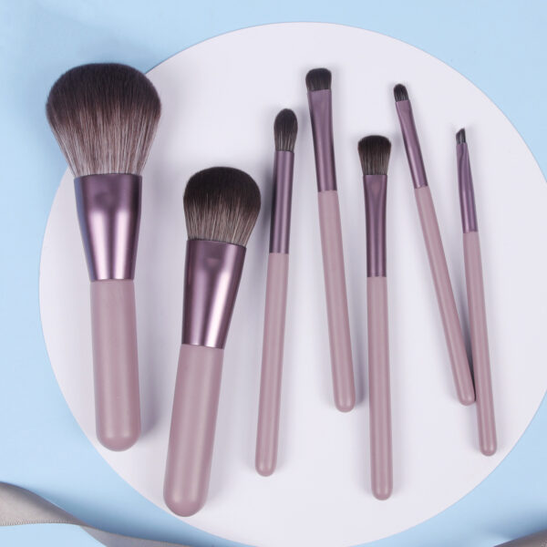 Makeup, Blush, Eyeshadow and Lip Brush Set of 7 Makeup Brushes - Image 2