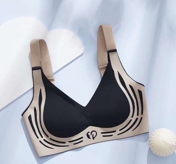 Plus-size Sports Bra With Soft Support Adjustment - Image 3