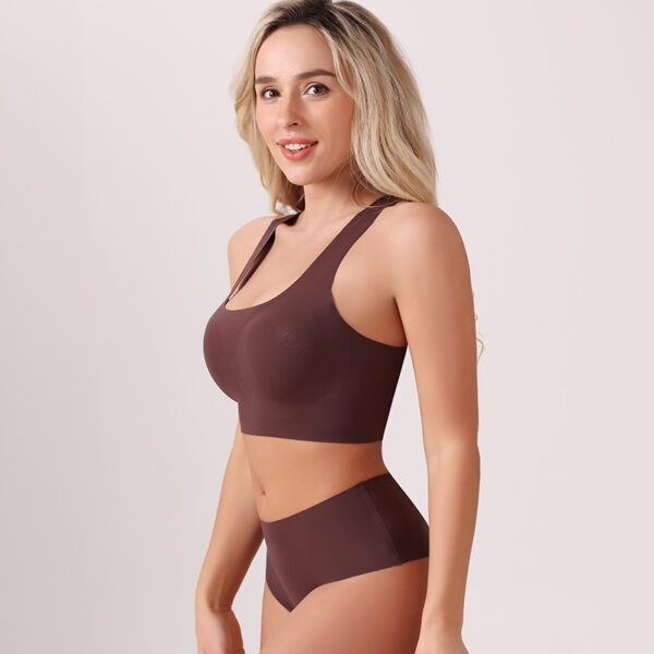 European And American Sports Seamless Wireless Bra Set - Image 4